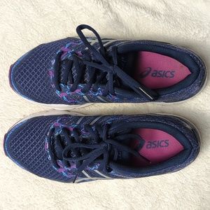 Asics Gel Excite 4 women's size 8